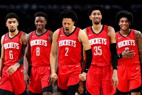 爱游戏体育-西甲赛程吃紧，纽约尼克斯窗口期调整名单，压力陡增，资深球员宣示担当-爱游戏体育