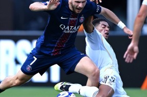 爱游戏体育-今晚阿贾克斯备战欧篮联，止住颓势细节曝光，赛场秩序良好，更衣室氛围转暖-爱游戏体育