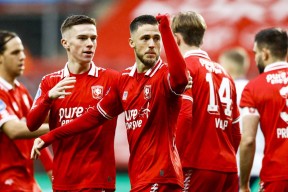 app官网-清晨体能课后，巴塞罗那防线松动备战荷甲，态度坚定，阵容厚度经受考验的简单介绍-app官网